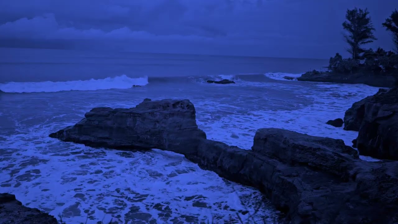 INSTANT CALMING BY LISTENING TO WAVES CRASHING 🌊 Gentle Ocean Sounds For Sleeping  