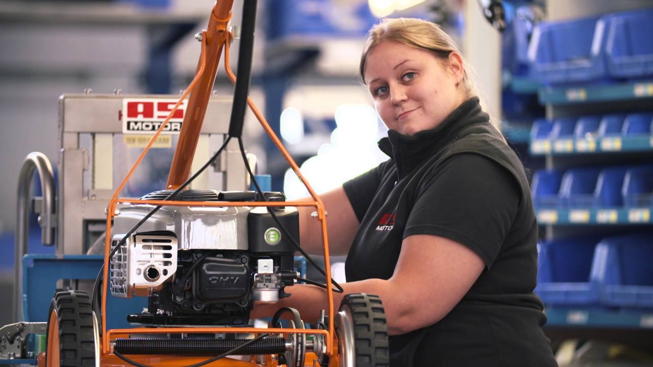 AS-MOTOR - Die Firma / the company