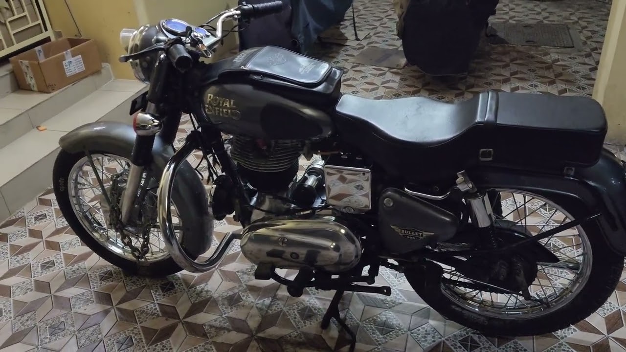 Royal Enfield old 500cc heavy crank bullet idling and thump sound ❤️ #oldbullet500cc #oldbullet