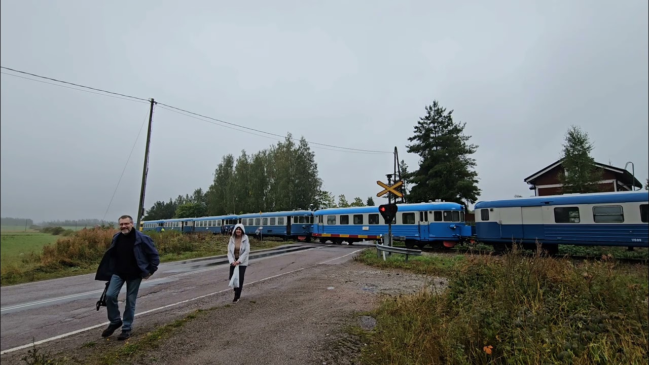 Lättähattu Loviisan radalla+muita kuvailuja / Dm7 railcar on the Loviisa line+other spottings