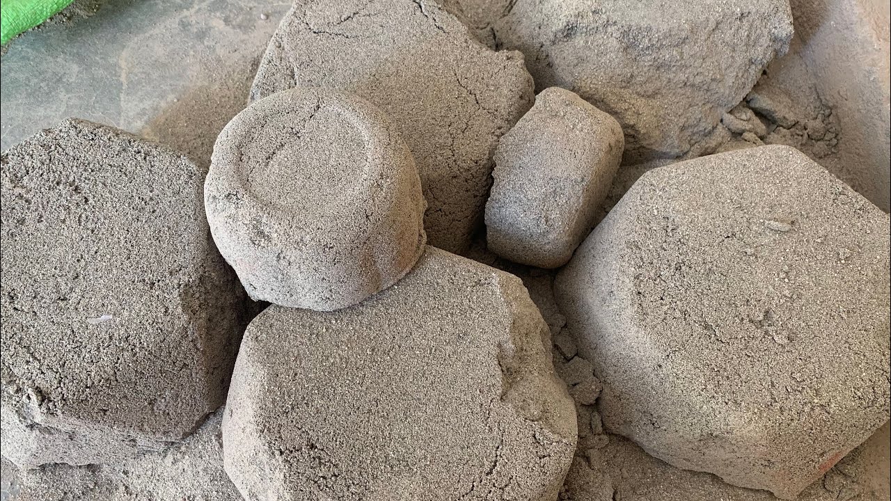 Pure sand big shapes dry floor crumbling asmr
