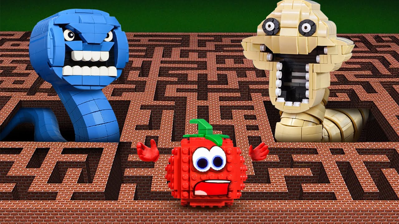 The Hungry Snake Game Lost Ending Maze Lego Building Version vs Hungry Worm Hunting Apple