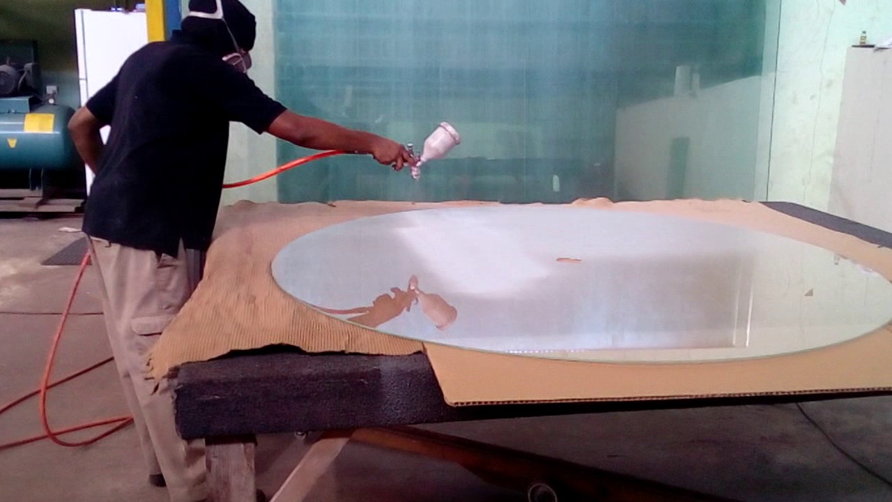 White backpainted glass