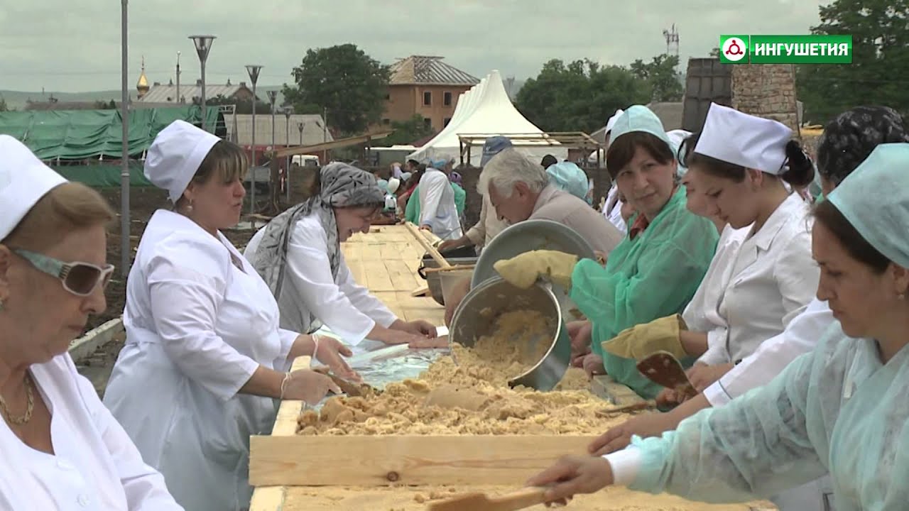 Национальная кухня ингушей. Рукэт Досхоева . Рекорд Гиннесса халва