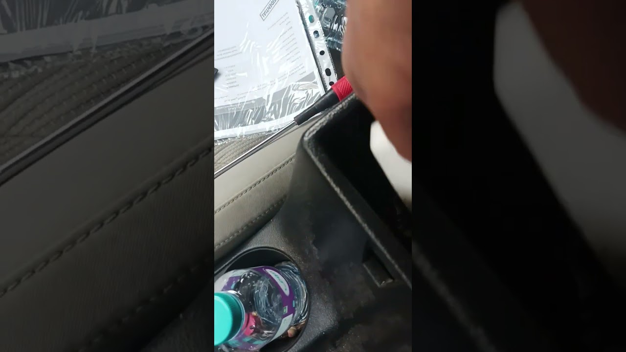 تنظيف ديكورات و مقاعد السياره. كيا سيراتوا ٢٠٢٠ . ٢٠٢٦ 