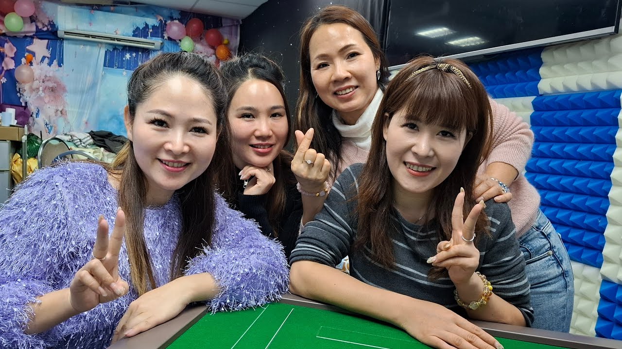 「文文頻道」正在直播！娱乐麻雀🤗🤗🤗