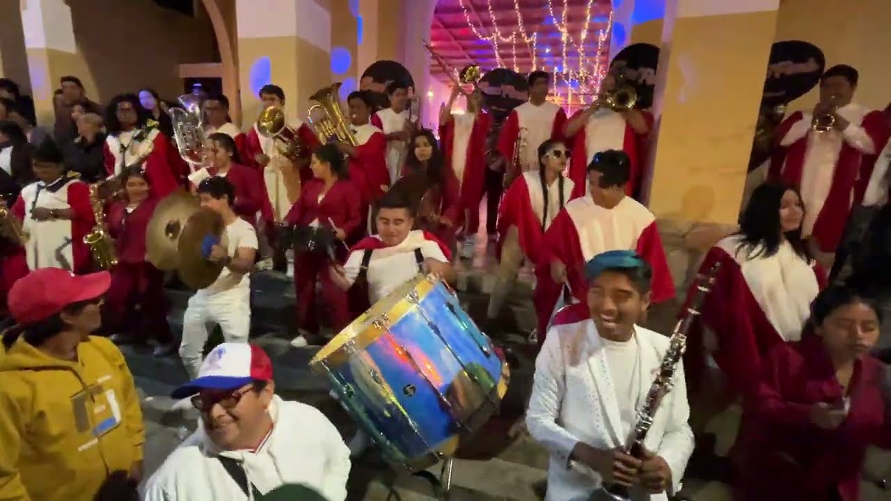 Banda Son Perú - Mix Huaynos