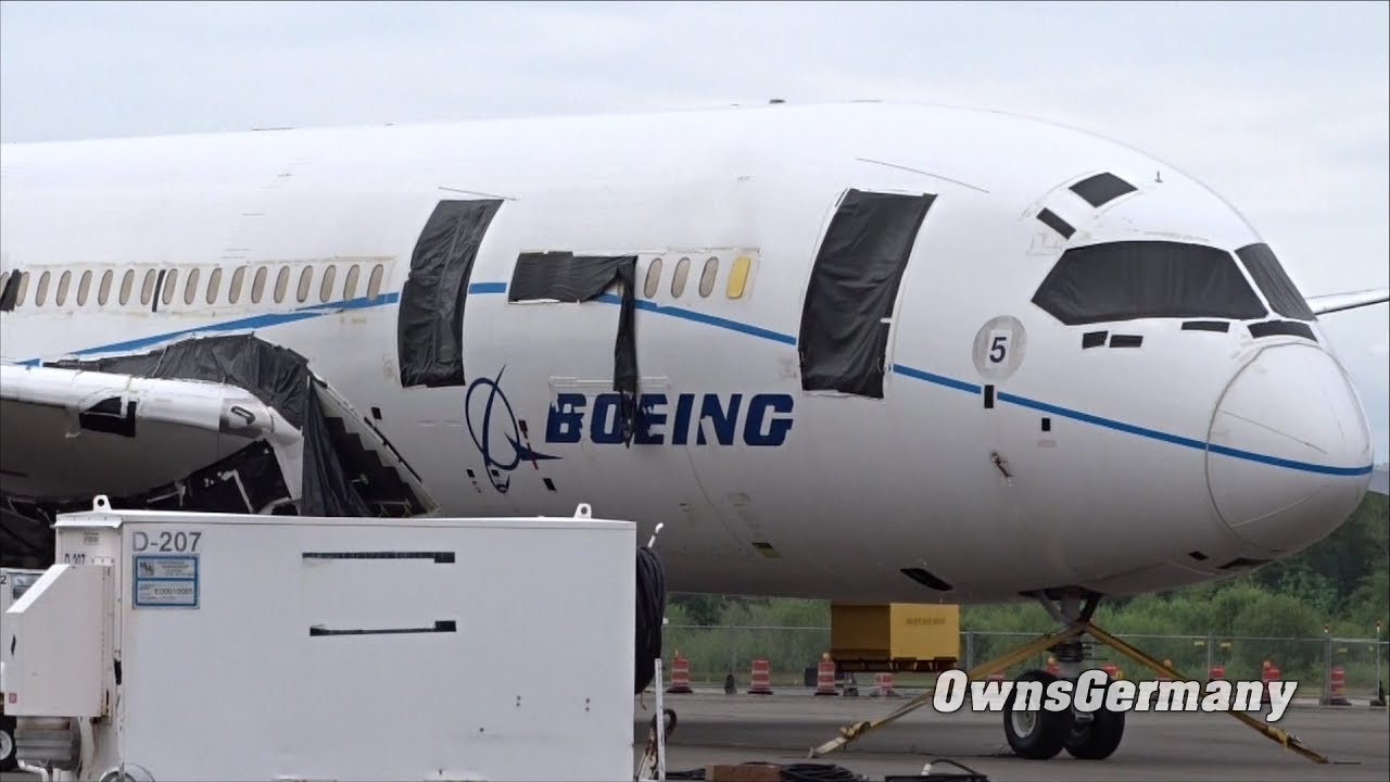 5th Built Boeing 787 Dreamliner Looking Sad B4 Dismantling @ KPAE Paine Field