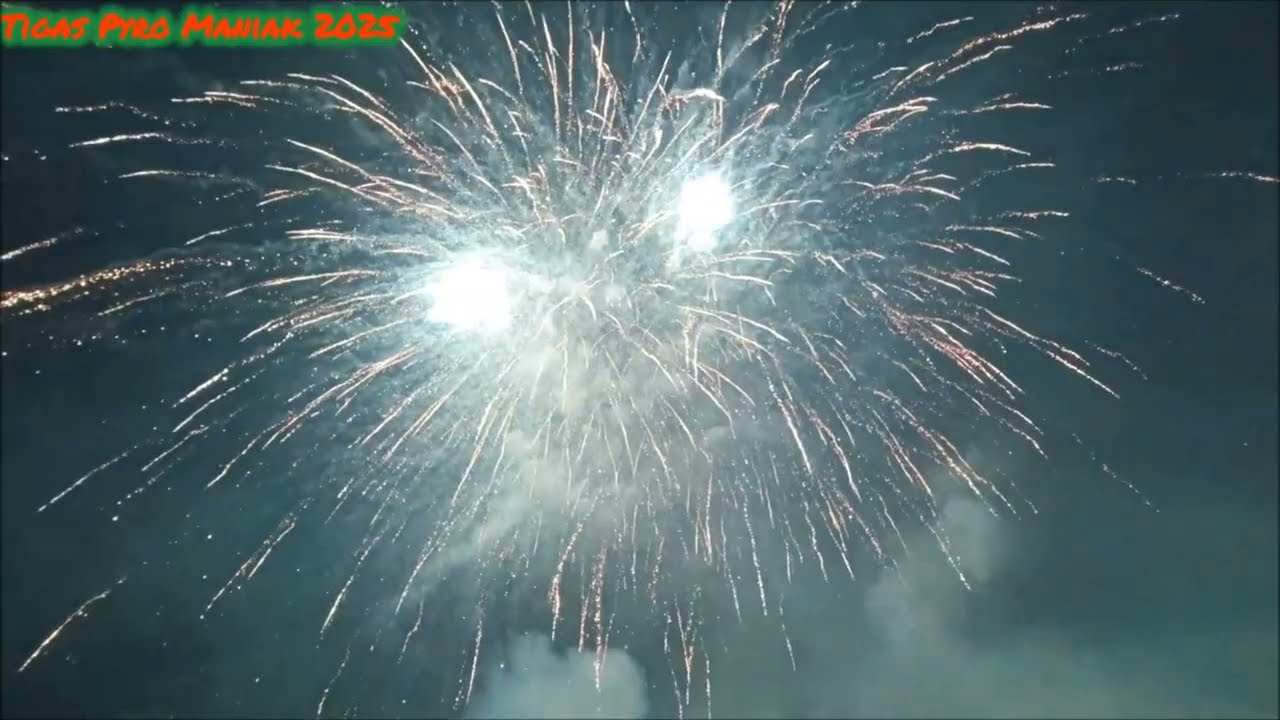 Sess&atilde;o de Fogo nas Festas Antoninas 2025 - Famalic&atilde;o