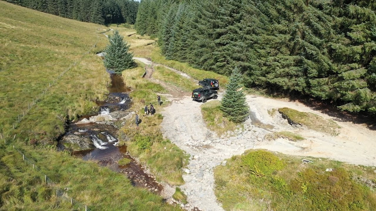 NFG Ep27 WALES OFFROADING PT2, STRATA FLORIDA and THE BOMBHOLE, Green Laning In DISCOVERY 2's