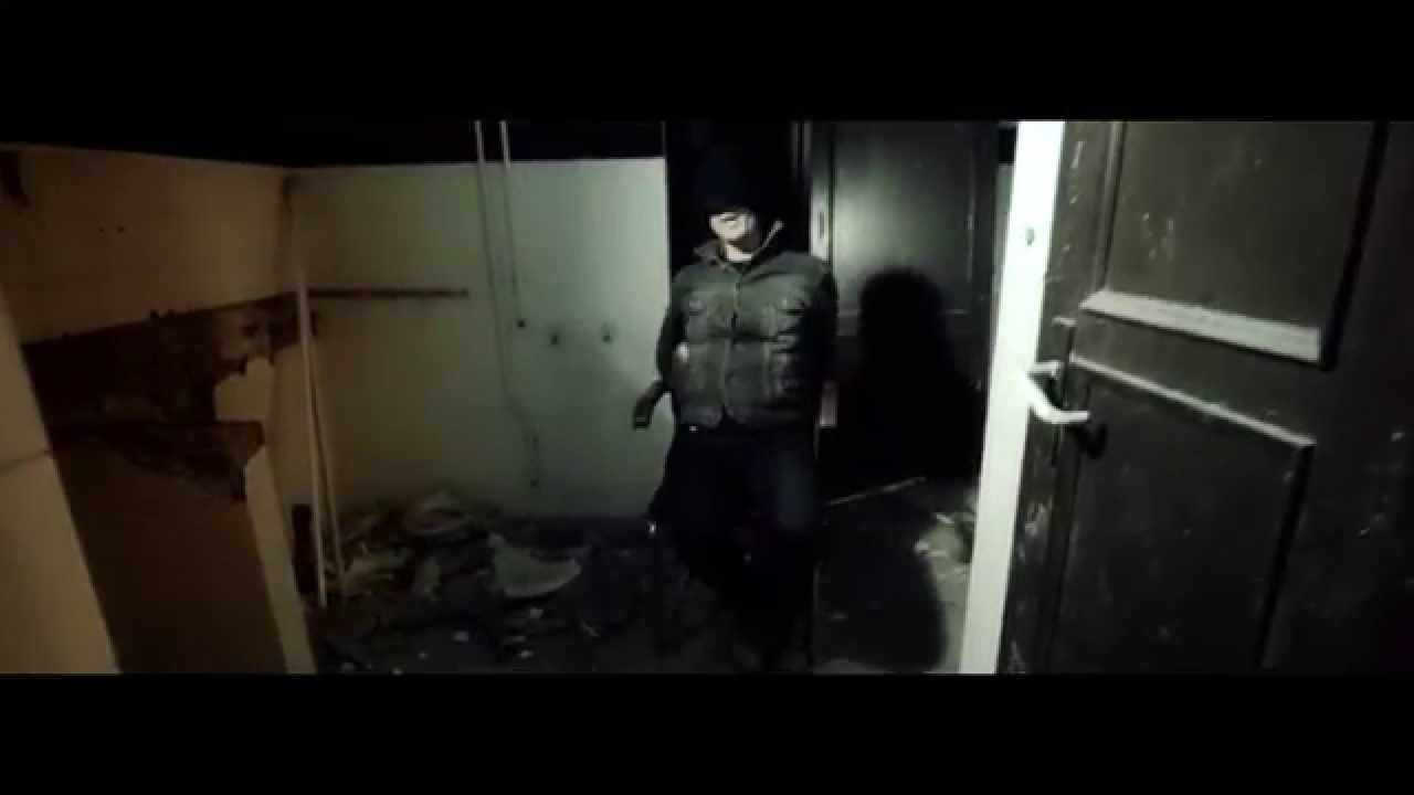 DESAKATO - P&aacute;nico en Frankfurt (Videoclip oficial)