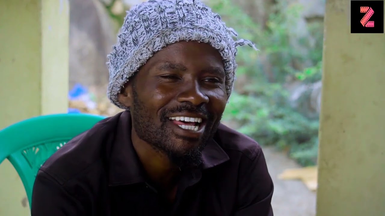 Anamiliki Jinsia.