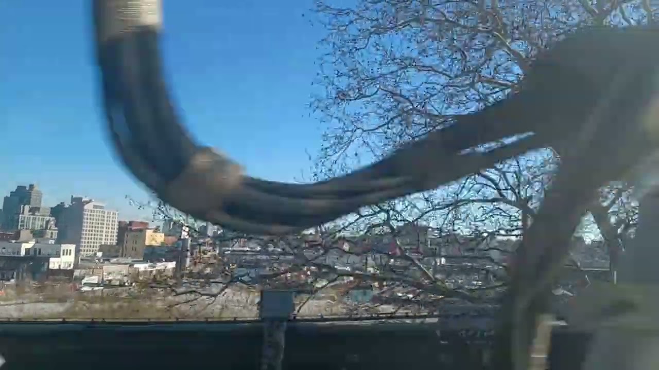 D train r68 on the F line 
