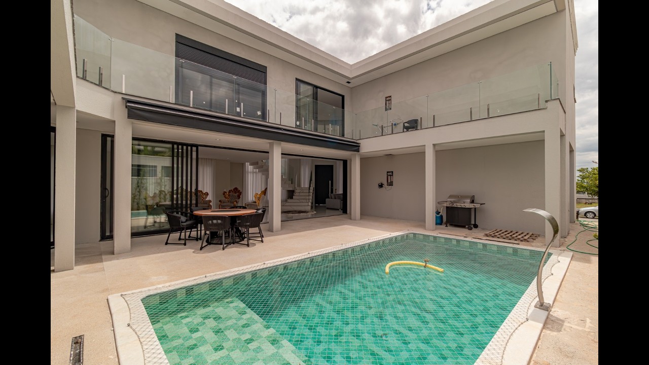 Casa de Alto Padrão à Venda – Alphaville Nova Esplanada 3