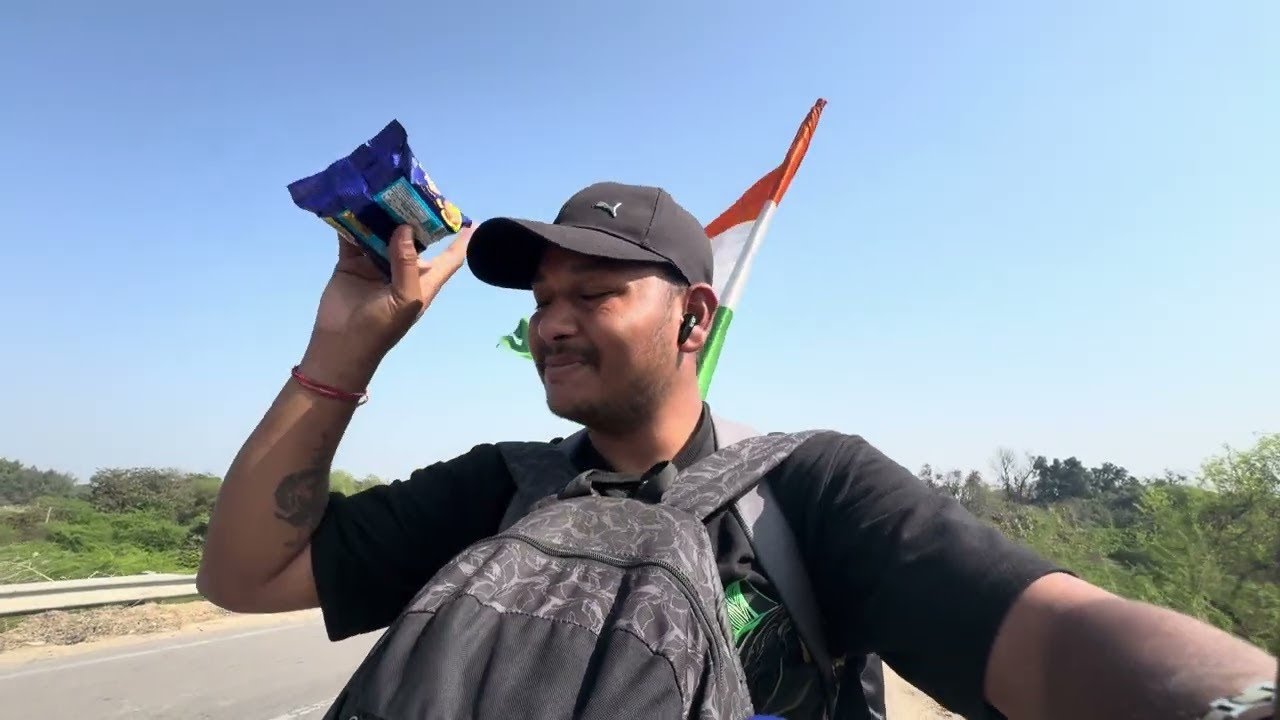 Muslim bhai ne biscuit Diya🤗