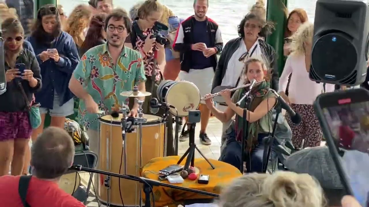 Look at all this people! Incredible day with Samba Roda Viva busking in Brighton Bandstand.