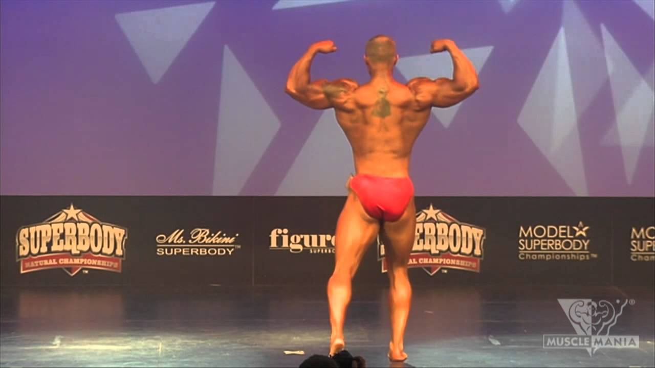 2012 Musclemania Superbody - Vinnie Hartshorne