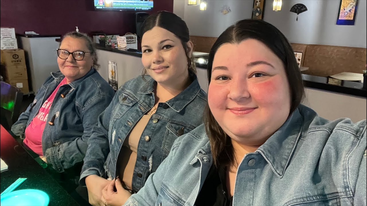 Sushi Time with my Cousin & Nana