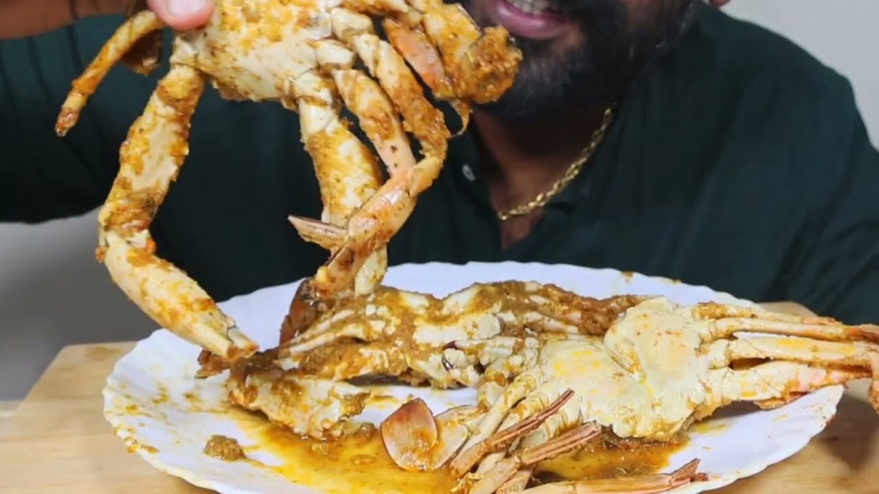 Eating Spicy Crab Curry/ Big Crab/ Eating Show 