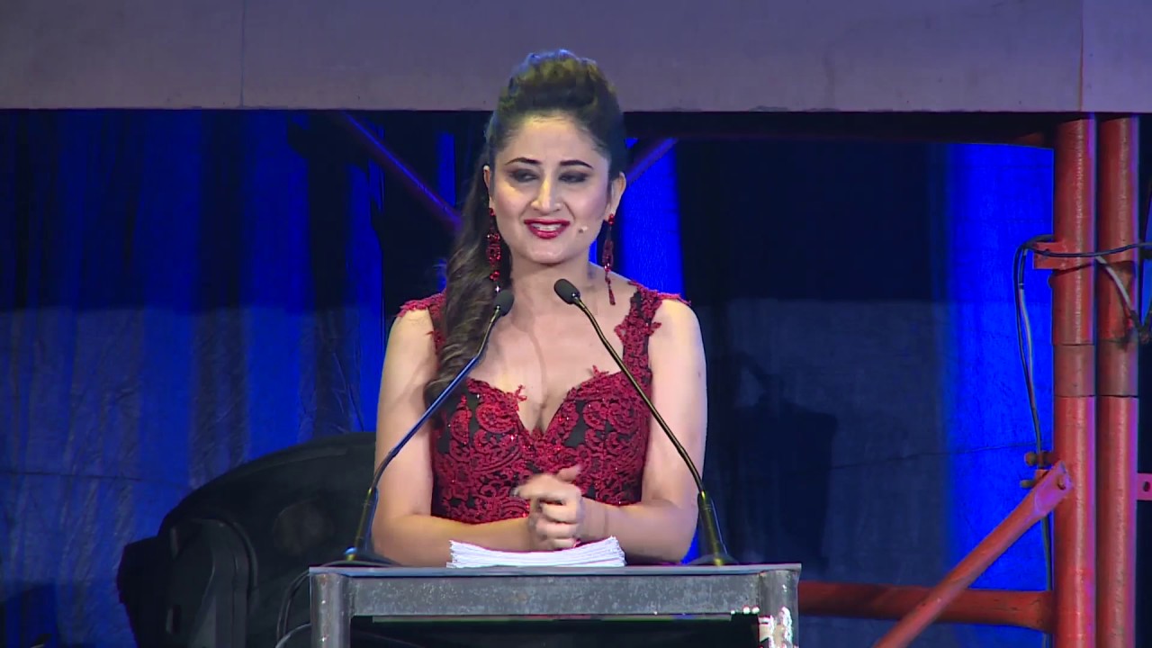 Veteran Emcee Anchor Host Gitikka Ganju Dhar hosts WOW Awards Asia Second Time in a Row.