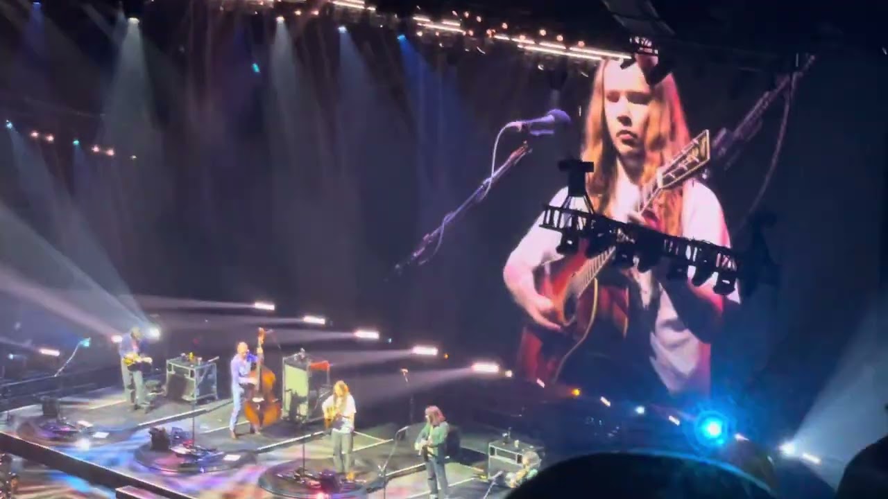 2025 Billy Strings @John Paul Jones Arena, Charlottesville, Va. 