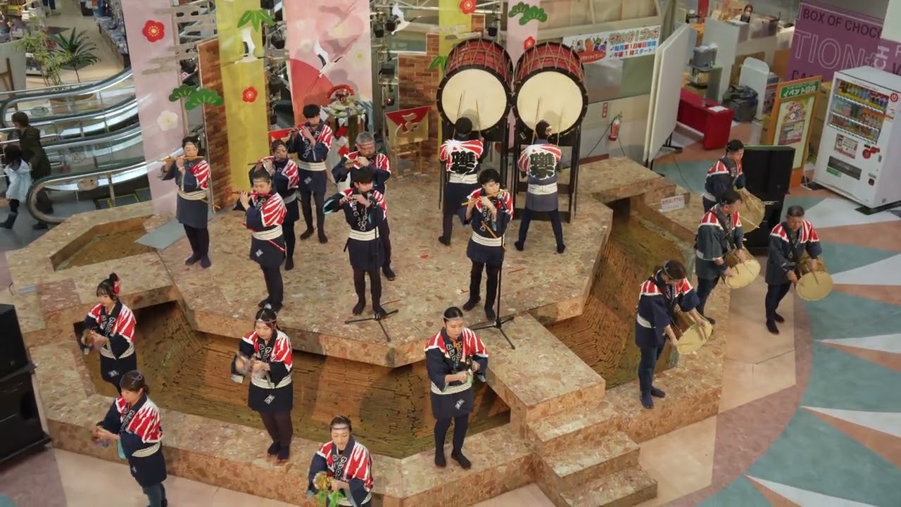 2025　元旦　初お囃子　サンロード青森