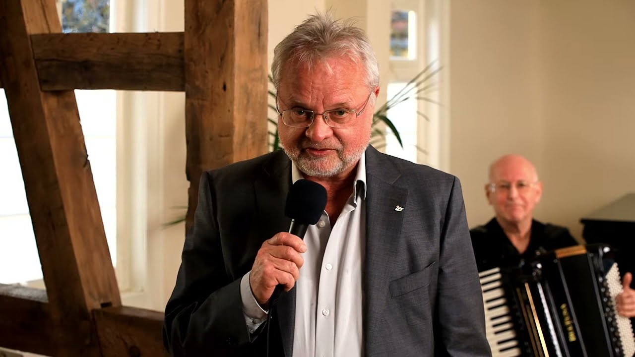 17. Livestream-Konzert Alexandre Bytchkov „Eine musikalische Weltreise mit dem Akkordeon“