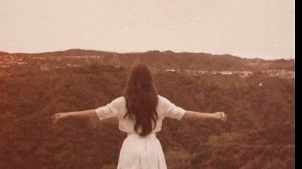 Summertime Sadness slowed reverb