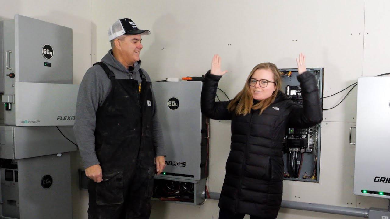 Она бросила заниматься тракторным делом с Тимом!