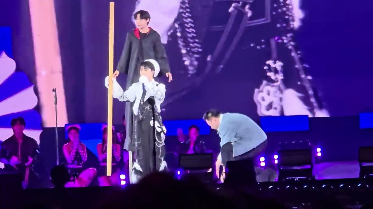 1/1/2026, 周深香港启德新年演唱会, 奇迹时刻+永不言败的魔术😂
