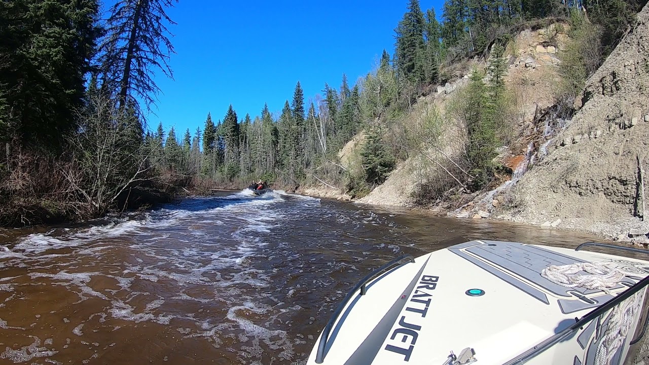 River boating Alberta Bratt jet 20