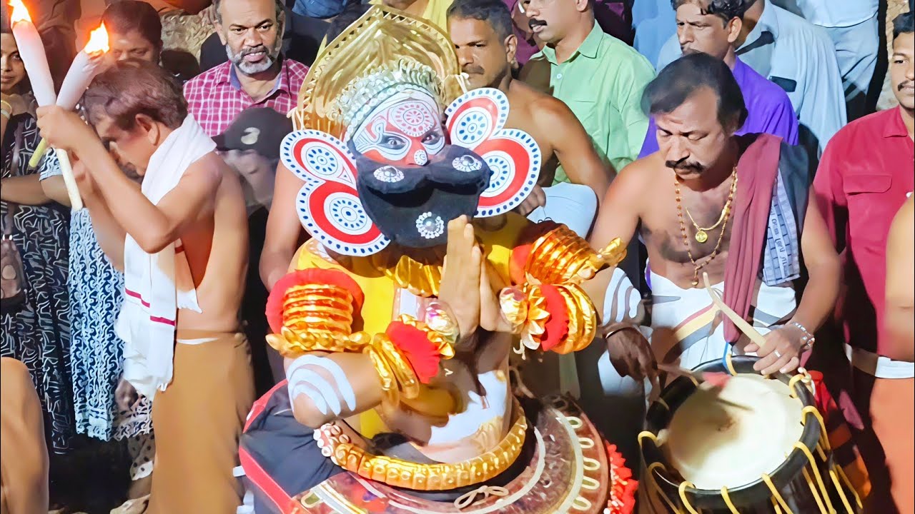 മുണ്ടിയൻ തിറ|എടക്കമ്മന ശ്രീ മുണ്ടിയൻ ക്ഷേത്രം,കുരുവട്ടൂർ|mundiyanthira #thirayattam #thira #mundiyan
