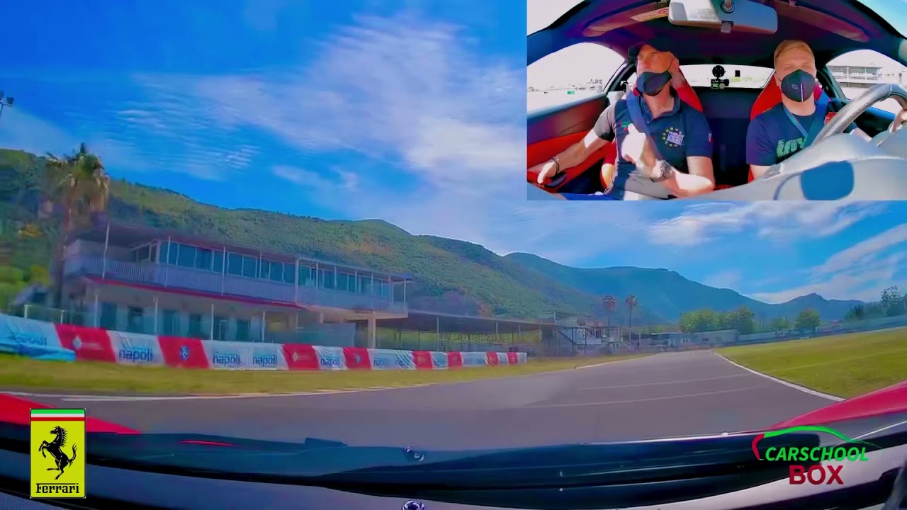 2 giri in Ferrari 488 GTB al circuito Internazionale di Napoli