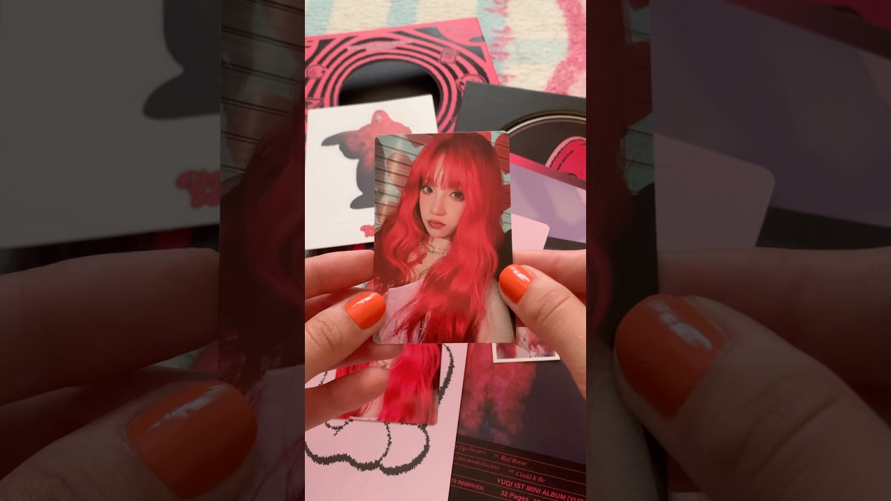 unboxing idle yuqi mini album 