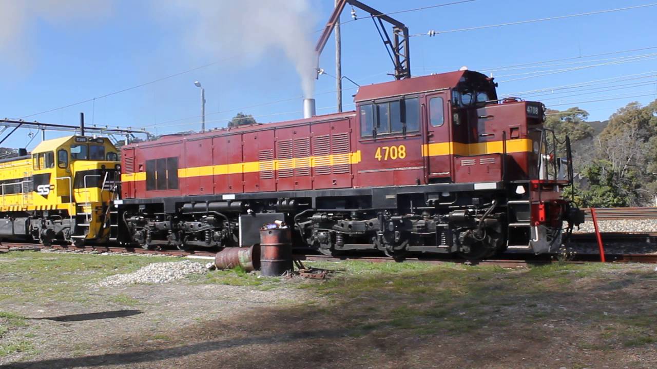 LVR - Eskbank Yard - 47 Class - 4708 Start up.