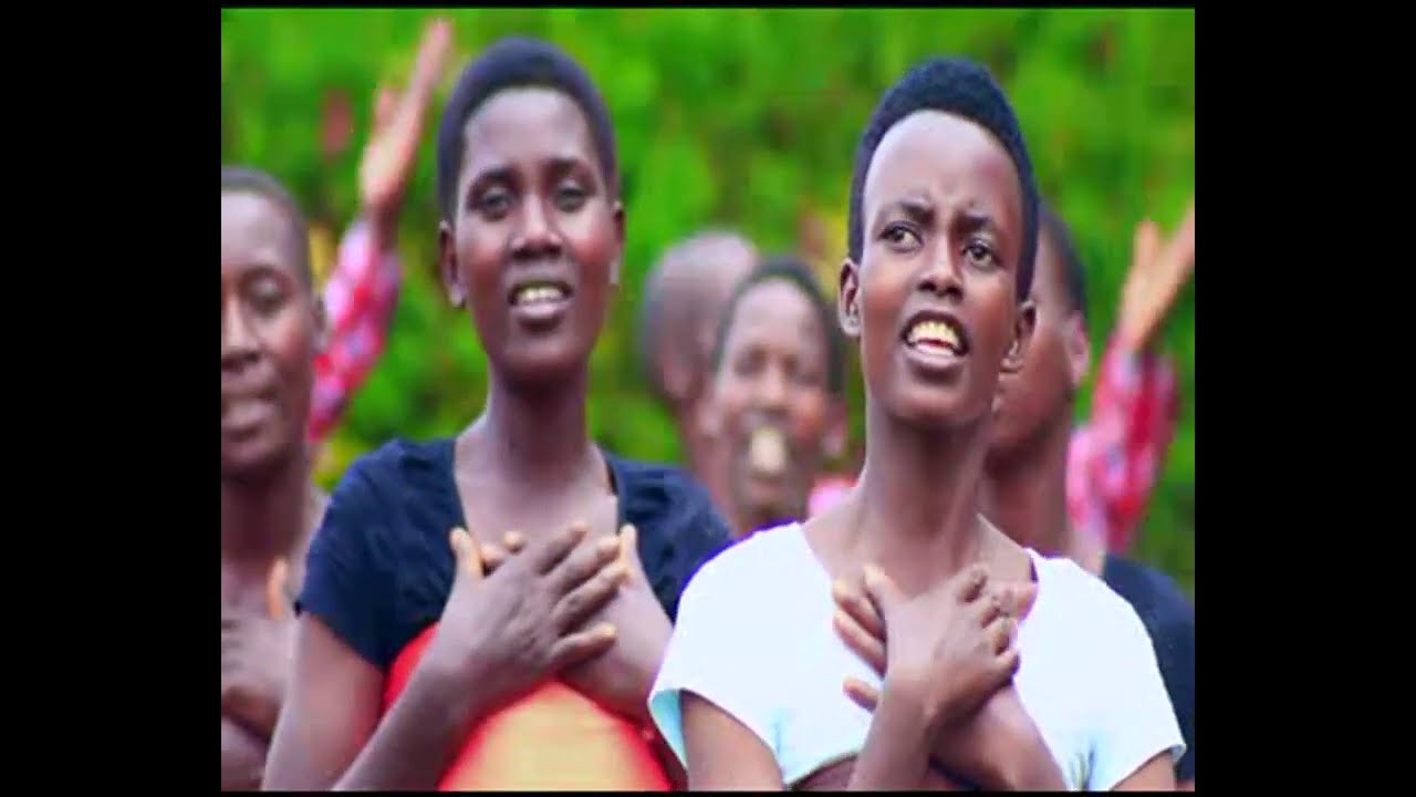 Dufise-Akanyamuneza-by-Dufashemana_Choir