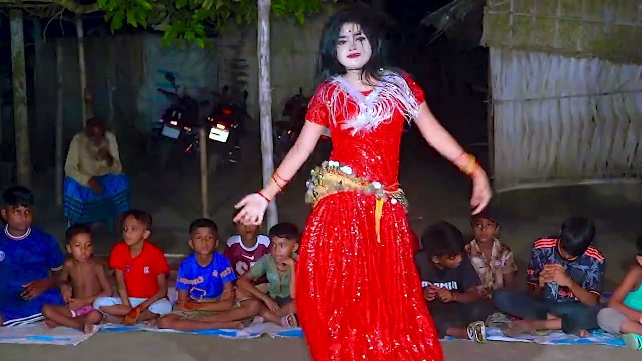 বিয়ে বাড়ির উরাধুরা নাচ | SOLID BODY | Bangla Dance Performance | Juthi dance | Juthi 300K