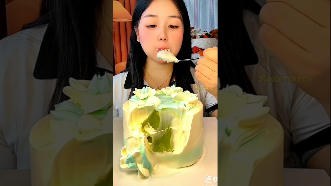 🍵🥒Matcha Creamy LAVA Cake Dessert🎂Whipped Cream ASMR SOUNDS
