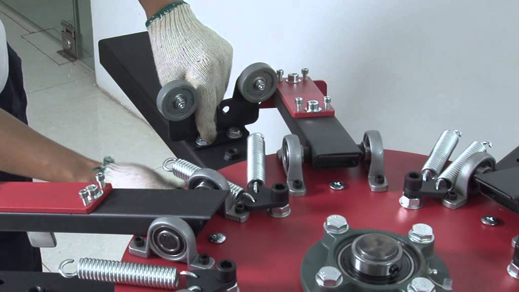 ASSEMBLING A MANUAL 6STATION SILKSCREEN ROTARY (DEMO VIDEO)