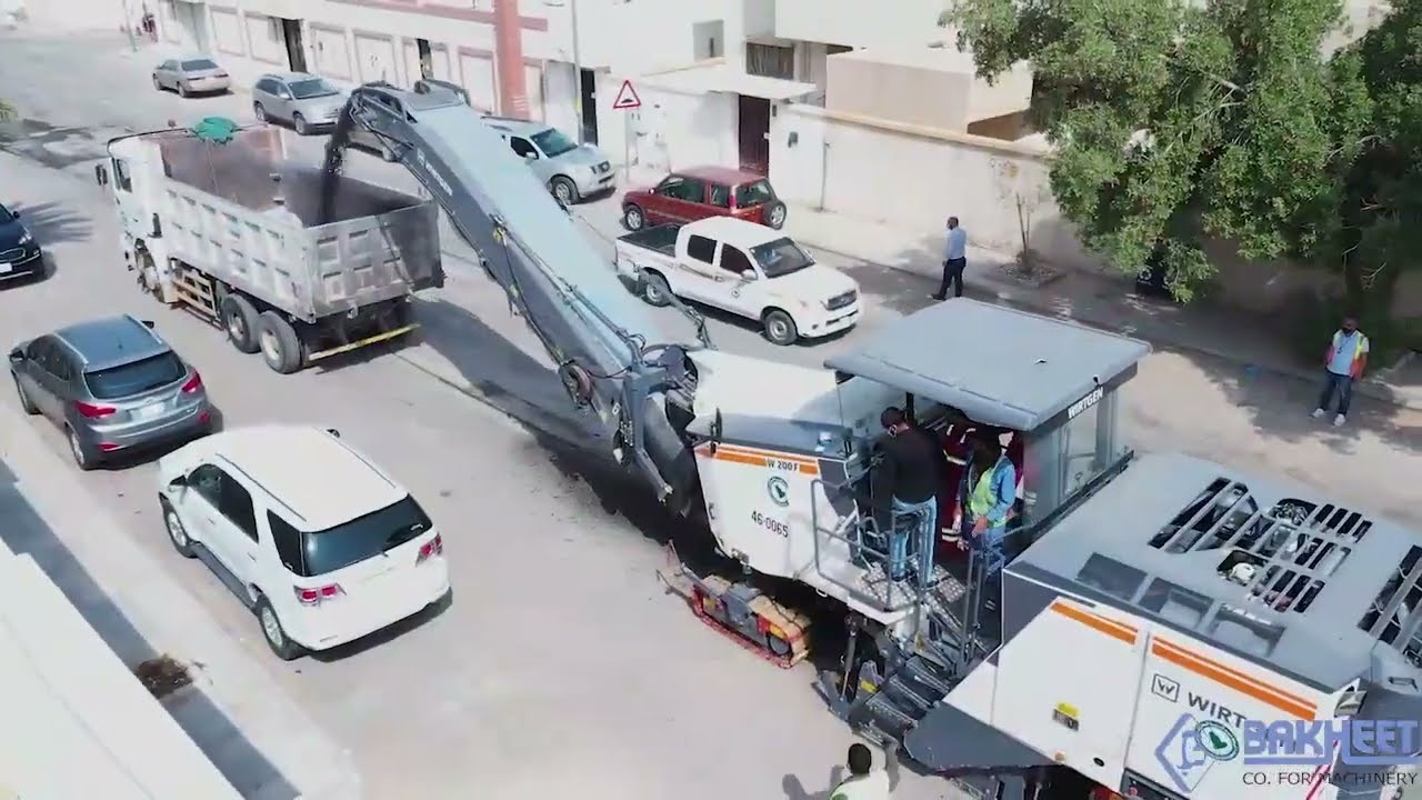 Wirtgen W 200 F Product Induction