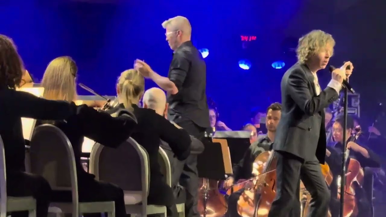 Beck - “Wave” Live with The Boston Symphony Orchestra at Tanglewood. 07/23!24