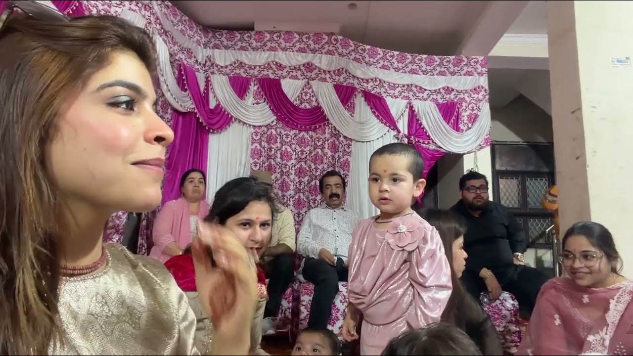 Haldi ceremony mai kia bht enjoy😍