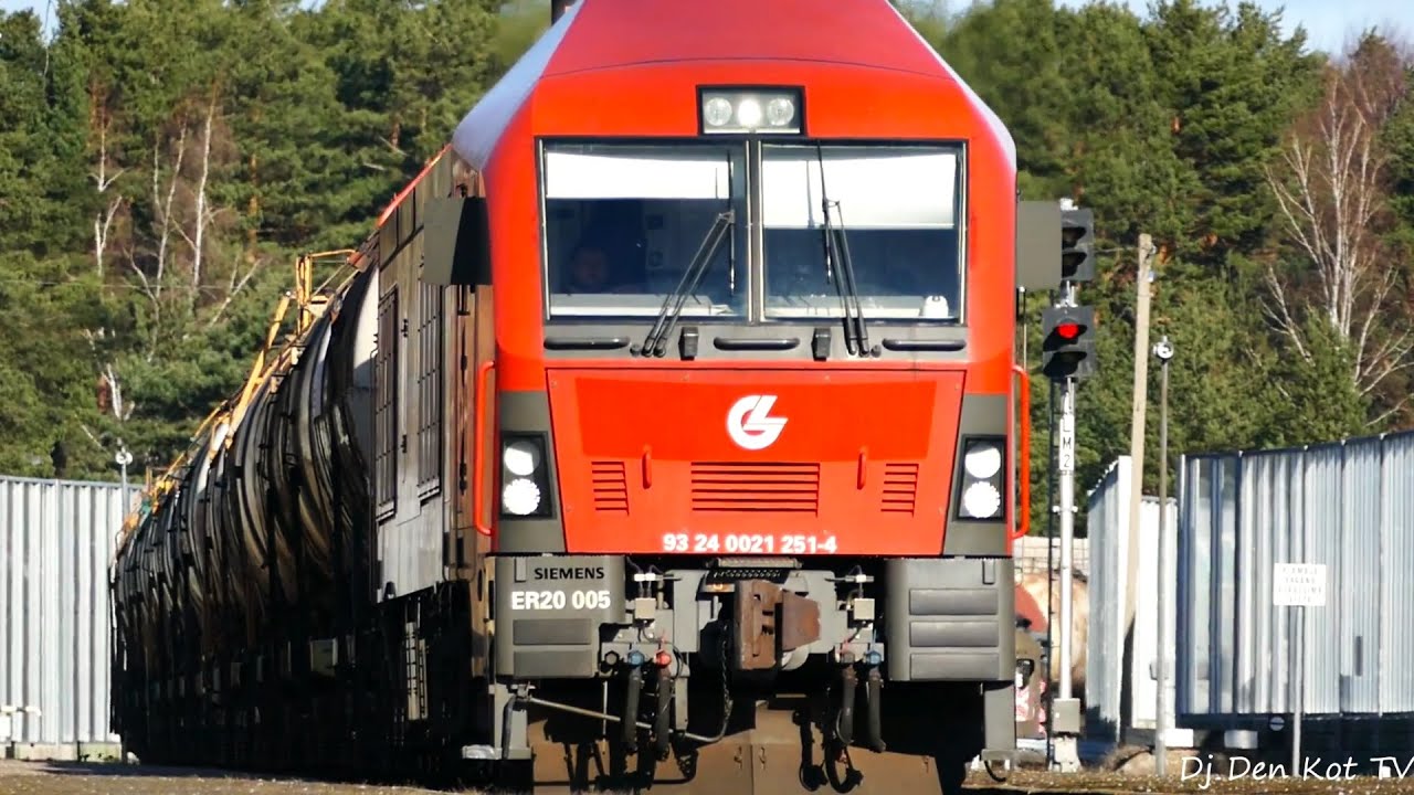 Siemens ER20CF-005 with a freight train in Giruliai (Lithuania)
