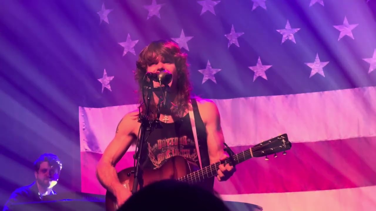 Jesse Welles stage transition Boston 3/6/2026