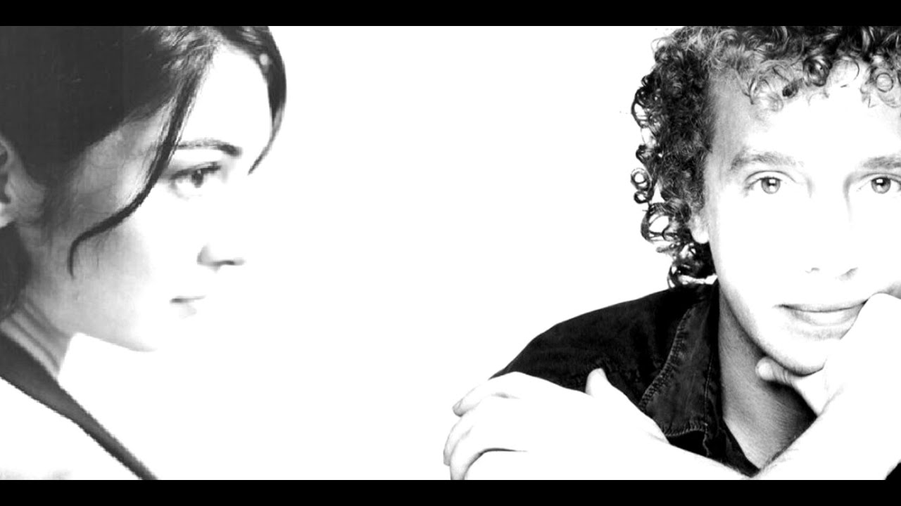 Mike Francis y Laura Serra. Quédate. (tradotto in italiano)