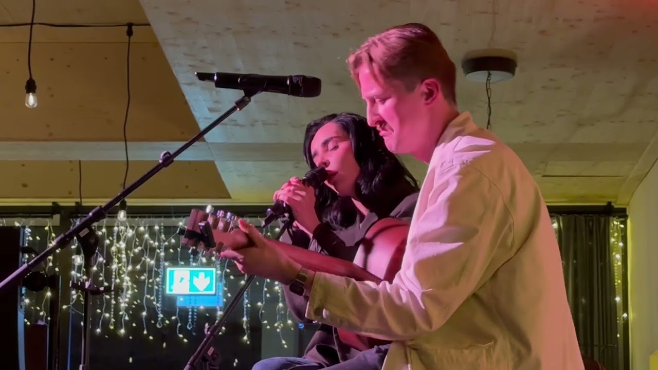 SONGBIRD FESTIVAL DAVOS I Ilira - Deer in Headlights