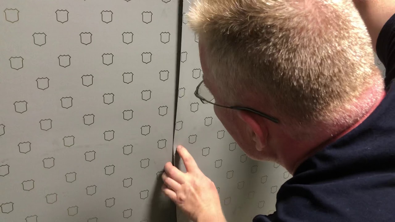 A Typical Double Cut On Commercial Vinyl Wallcovering - Spencer Colgan