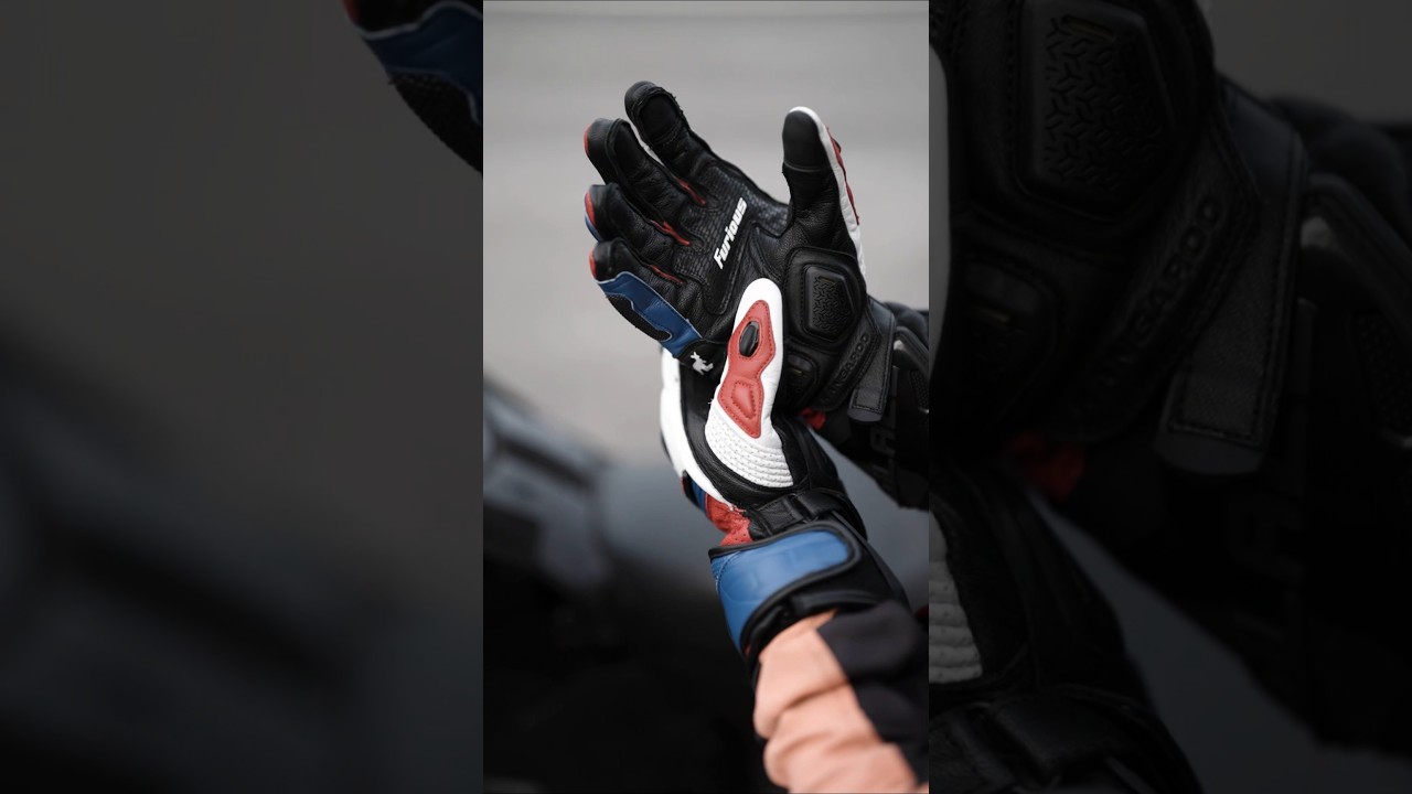All new Solace Furious V3 Gloves- ready to ride #ridinggear #ridinggloves #solacegear