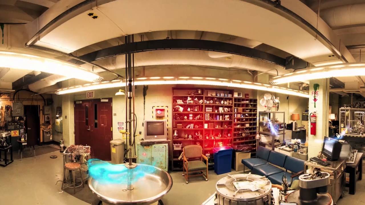GHOSTBUSTERS - Abby Yate's Lab 360 Video