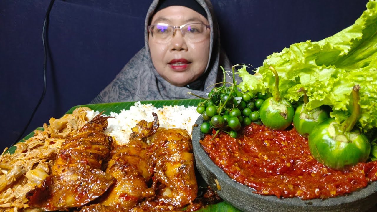 Cumi bakar pedas mercon oseng rebung teri sambel terasi lalapan lenca terong daun selada